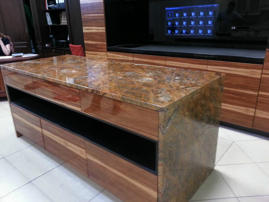 Каменный шпон столешница