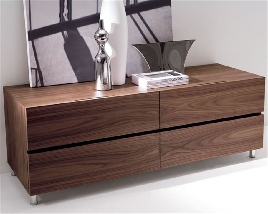 Длинный комод в спальню