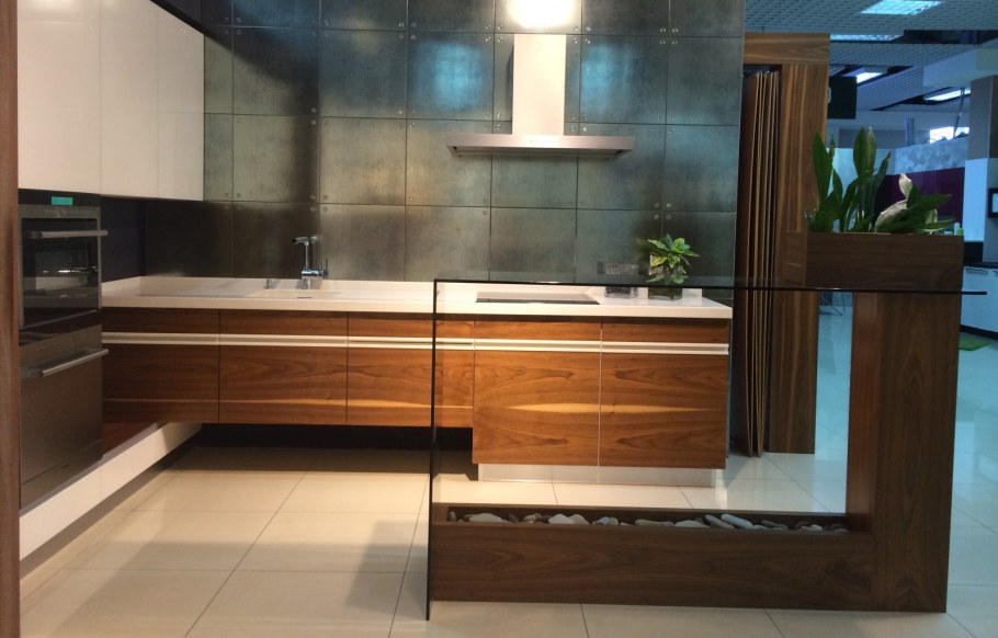 Virs шпон американский орех