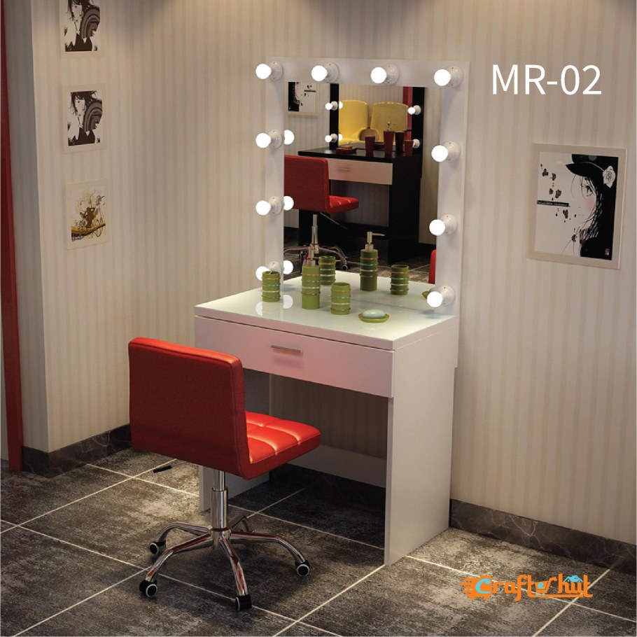 Стол визажиста