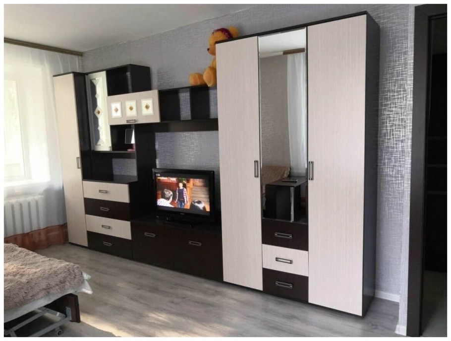 Стенка Белла с 3х СТВ шкафом БТС