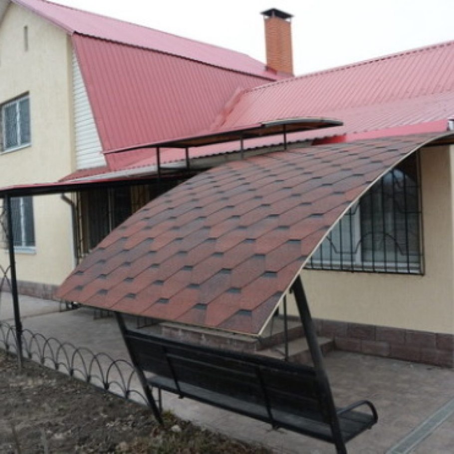 Навес с крышей из мягкой кровли
