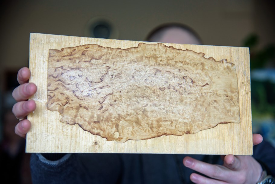 Карельская береза древесина шпон