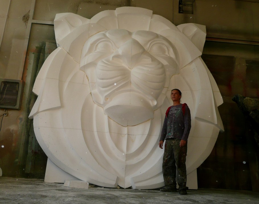 Скульптура из пенополистирола