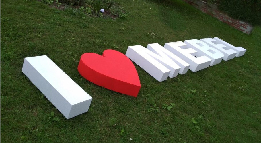 Рекламные фигуры из пенопласта