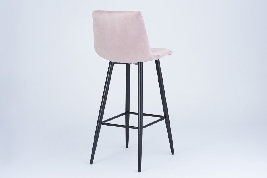 Hoff полубарные стулья