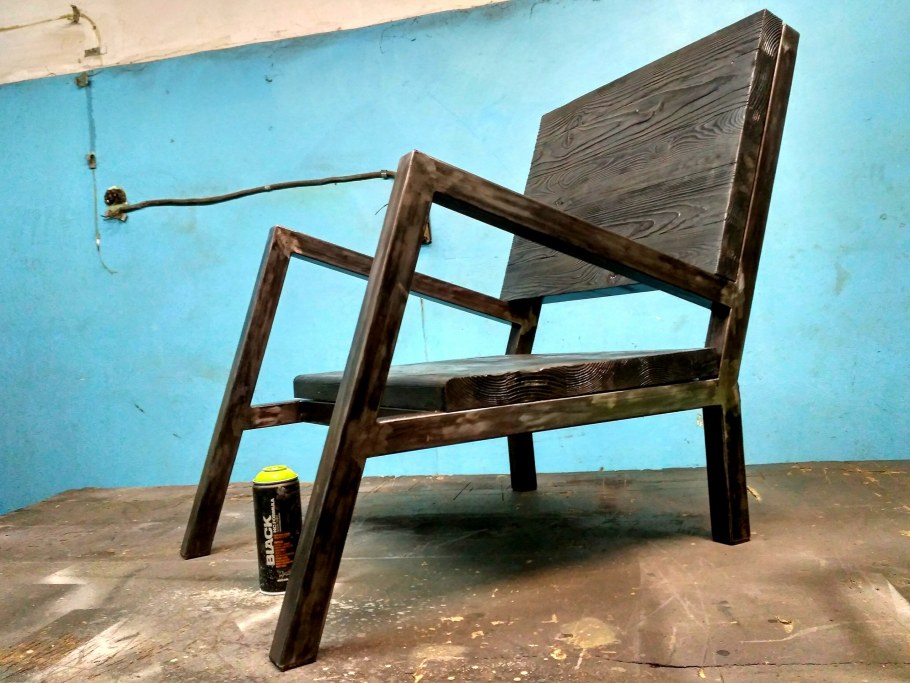 Деревянные стулья лофт