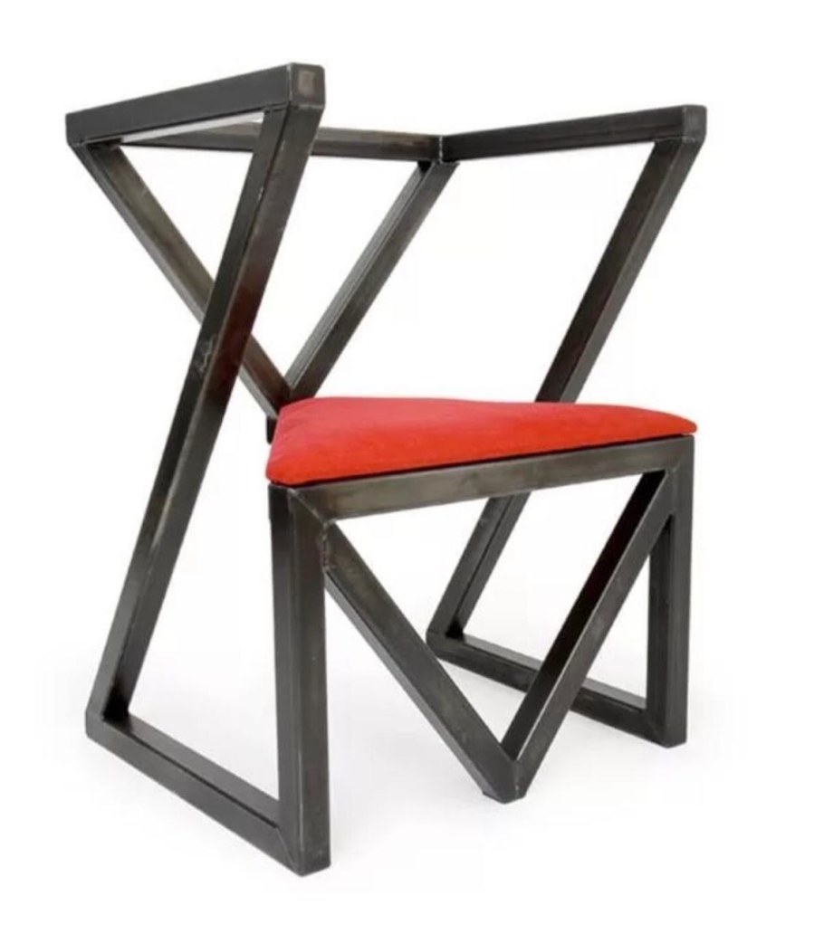 Стул из металлического профиля