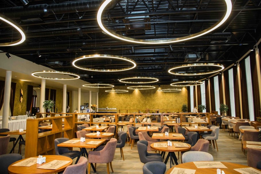 Ресторан Ассамблея Санкт-Петербург гостиница Октябрьская