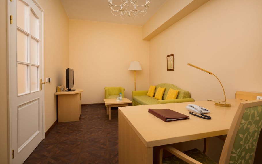 Citytel отель Октябрьская