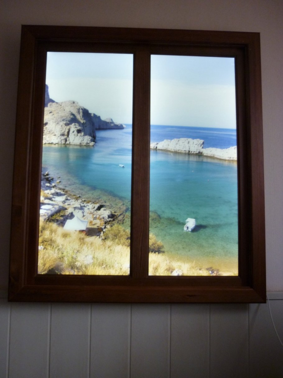 Декоративное окно с подсветкой