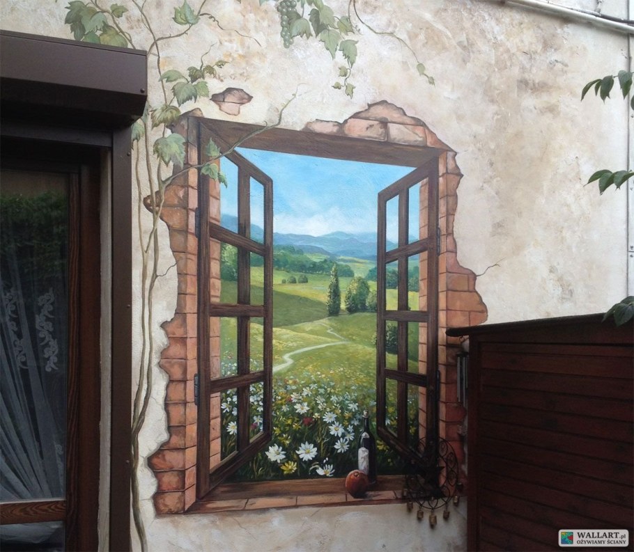 Роспись стены окно