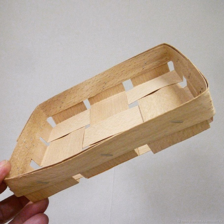 Коробки лукошки из шпона