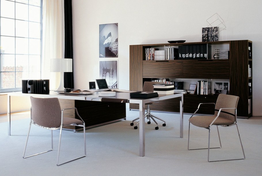 Кабинет руководителя Hi Tech