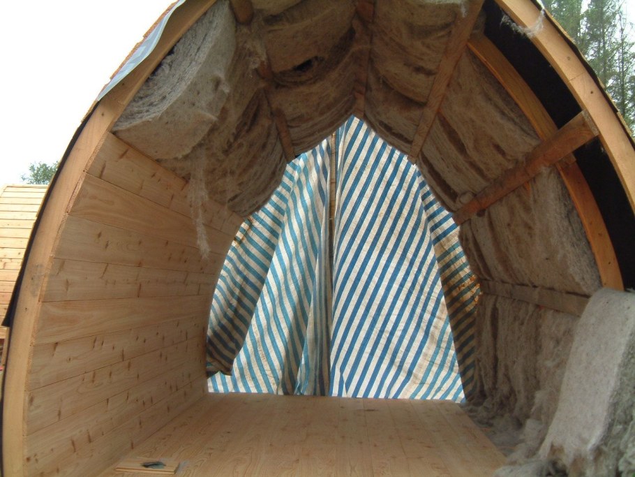 Арочные домики для кемпинга