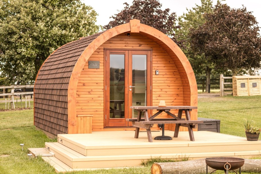 Глэмпинг с арочными домиками