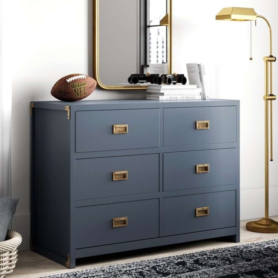 Комоды в спальню современные