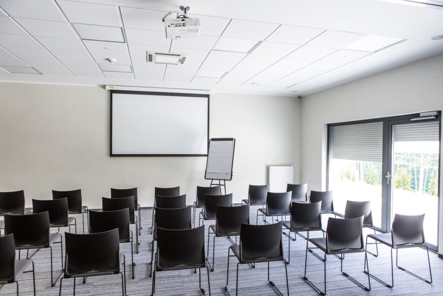 Стулья для конференц залов