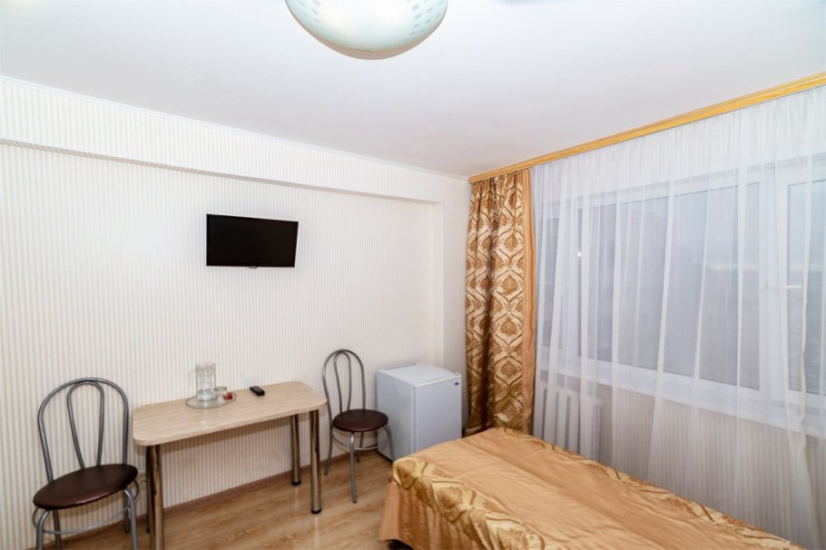 «Заря» (Владимир, ул. Студеная гора, 36а)