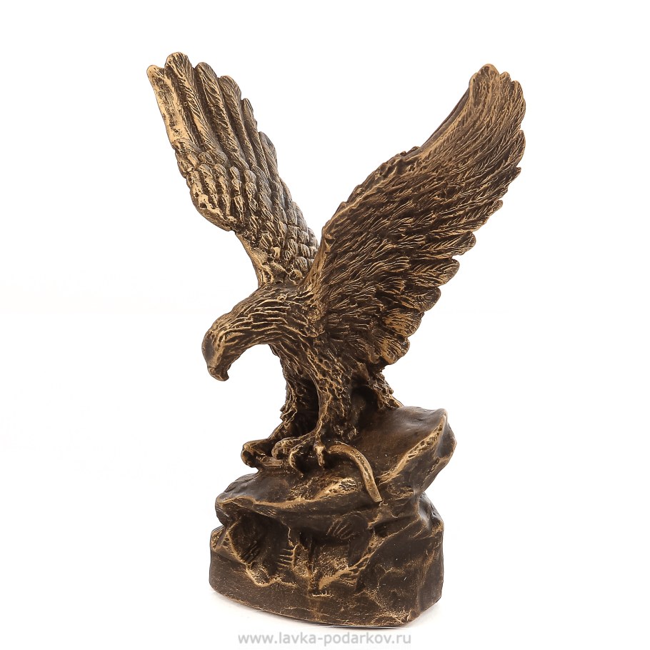 Статуэтка орла мраморная