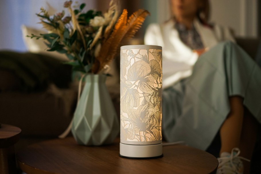 Настольная лампа inspire Frella, цвет белый