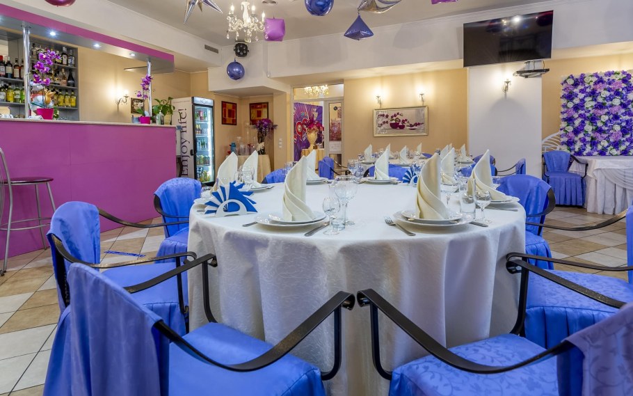 Кафе на Щукинской в Москве