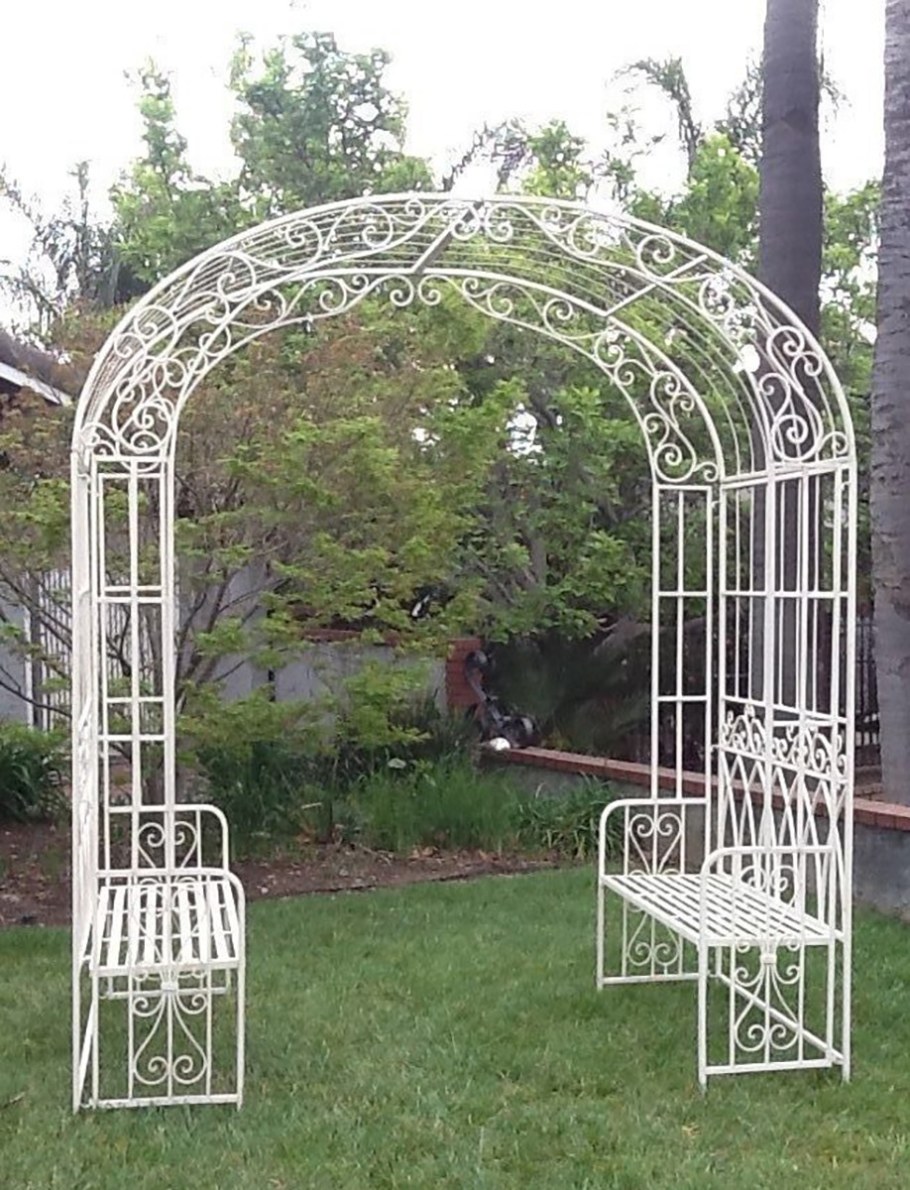 Беседка-пергола кованая