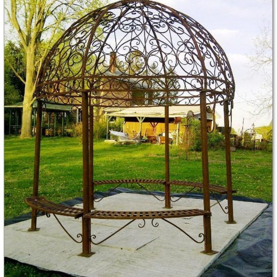 Кованая Ротонда