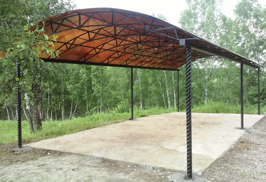 Металлические столбы для навеса