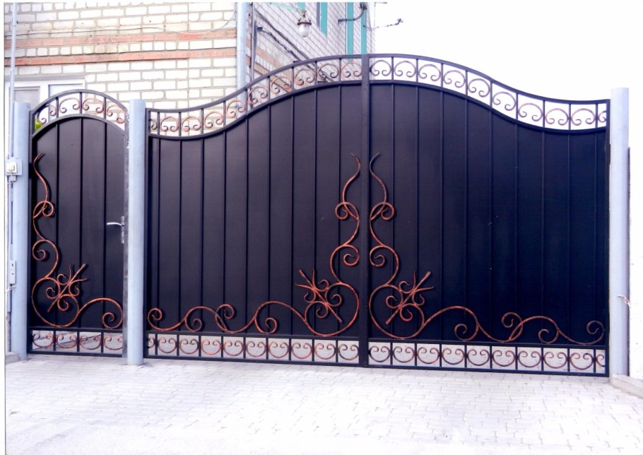 Кованые ворота