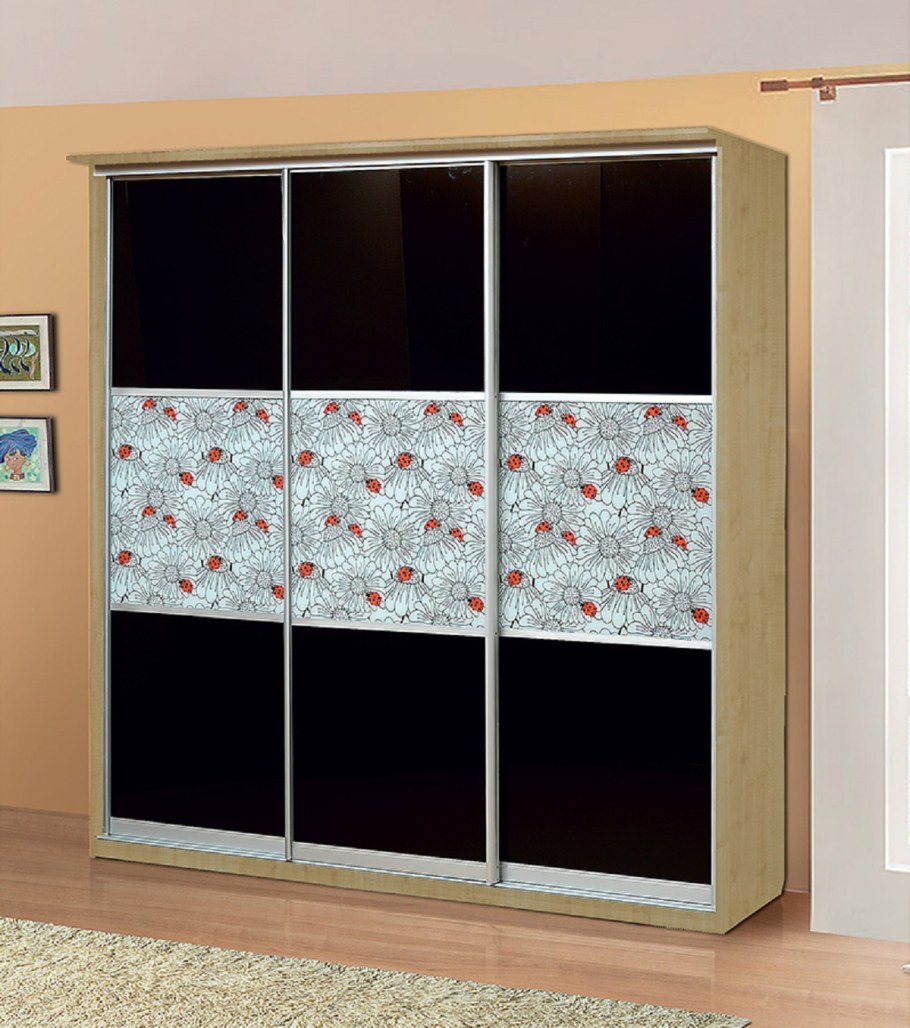 Шкаф купе с шахматным рисунком