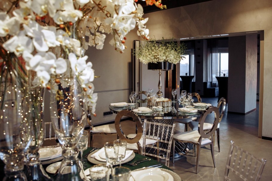 Азимут Смоленская зал Арбат