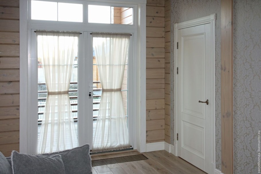 Шторы кафе на дверь