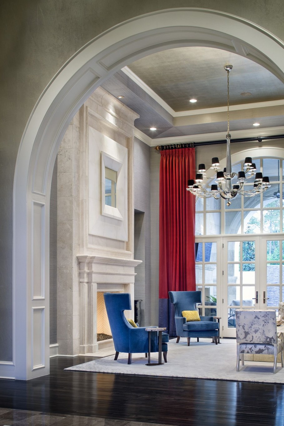 Арочные окна в интерьере