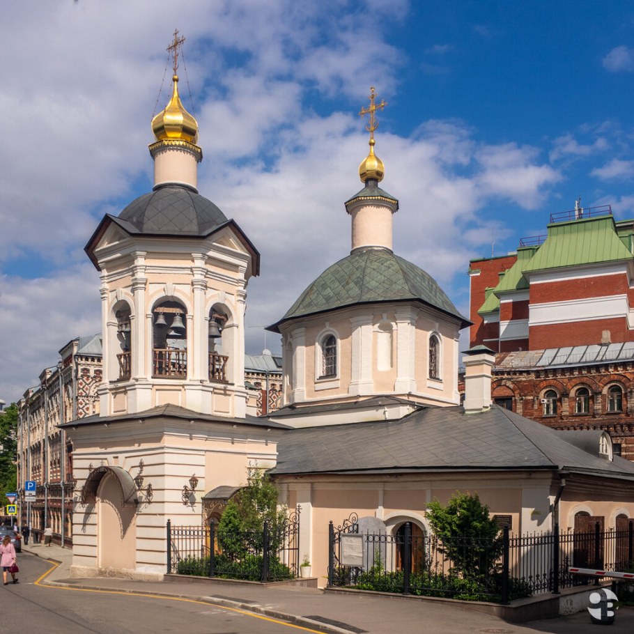 Храм преподобного Сергия Радонежского в Крапивниках