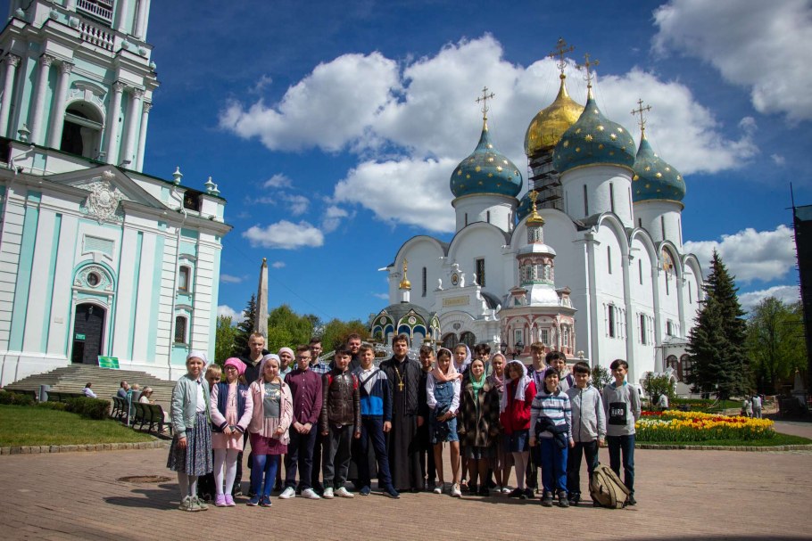 Групповая экскурсия в Троице Сергиеву Лавру