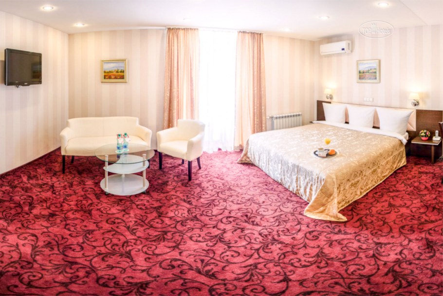 Отель Россия Чебоксары