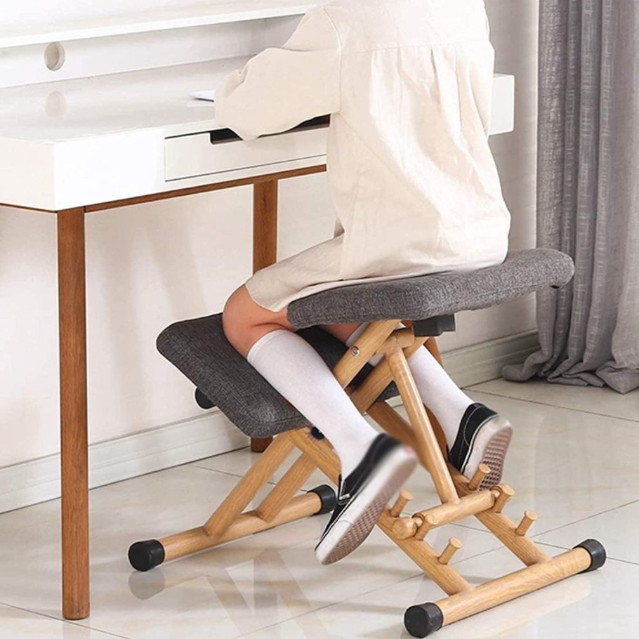 Стул Ergonomic kneeling Chair