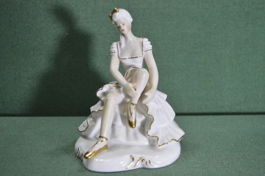 Статуэтки Шри Ланка фарфоровые