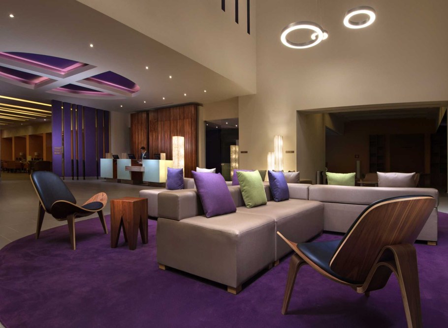 Интерьер отеля Хилтон