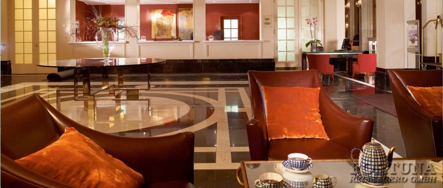 Отель Англетер лобби