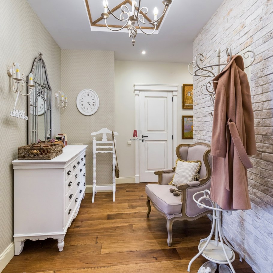 Интерьер прихожей в стиле Прованс