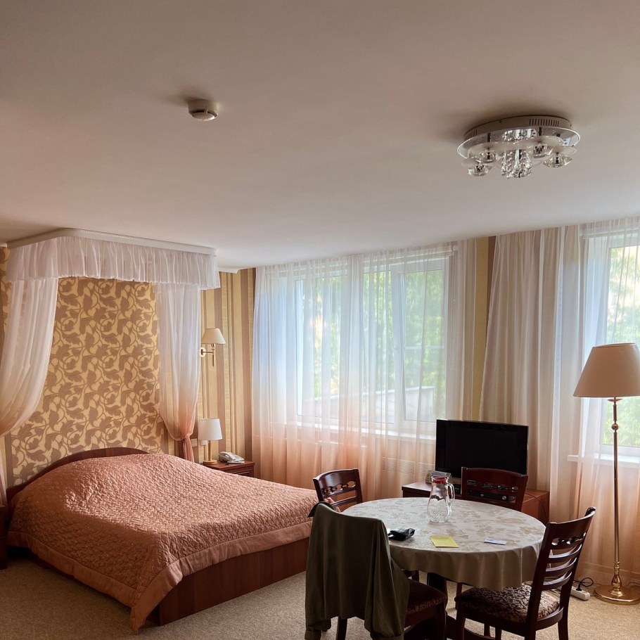 Отель фамилия Тольятти