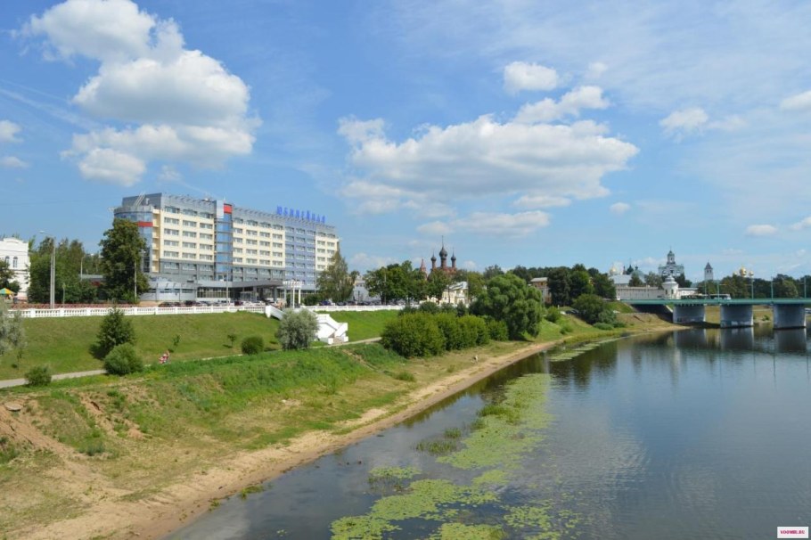 Набережная реки Которосль в Ярославле