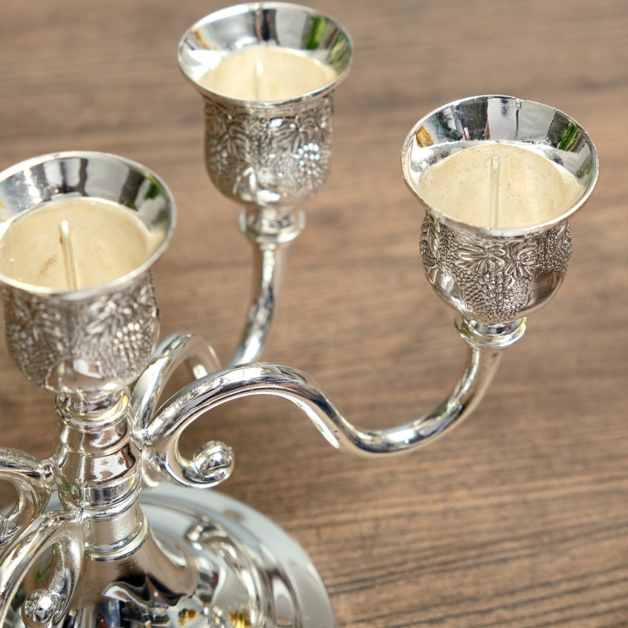 Подсвечник металлический на 5 свечей