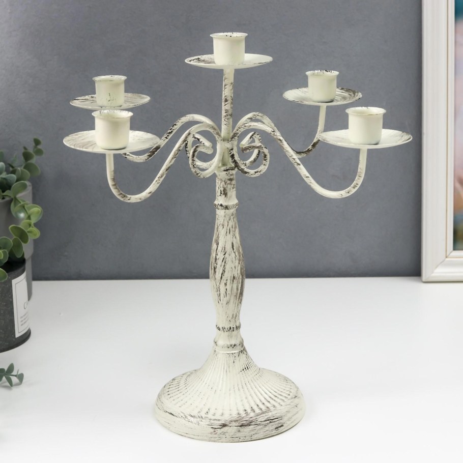 Подсвечник металлический