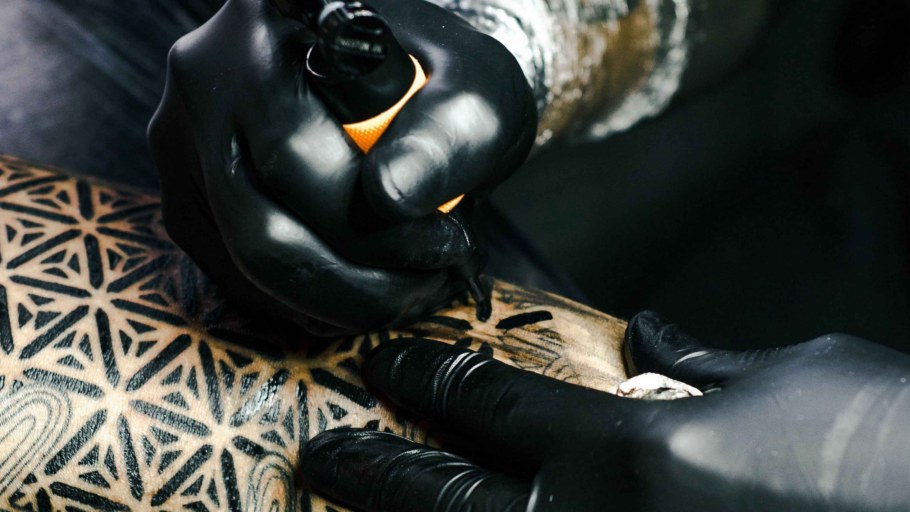 Тату мастер