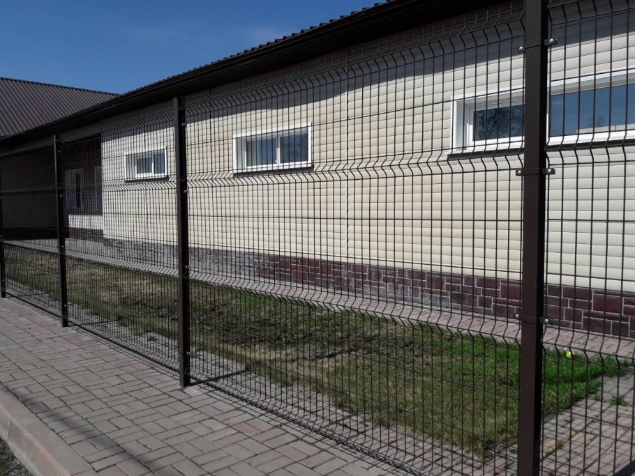 Сетка Гиттер забор RAL 7024