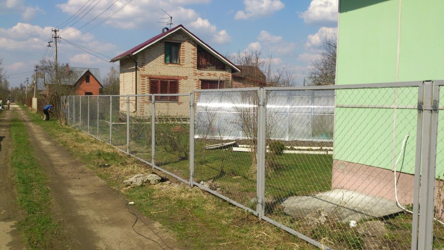 Забор рабица с поликарбонатом