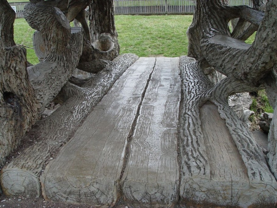 Имитация дерева из бетона